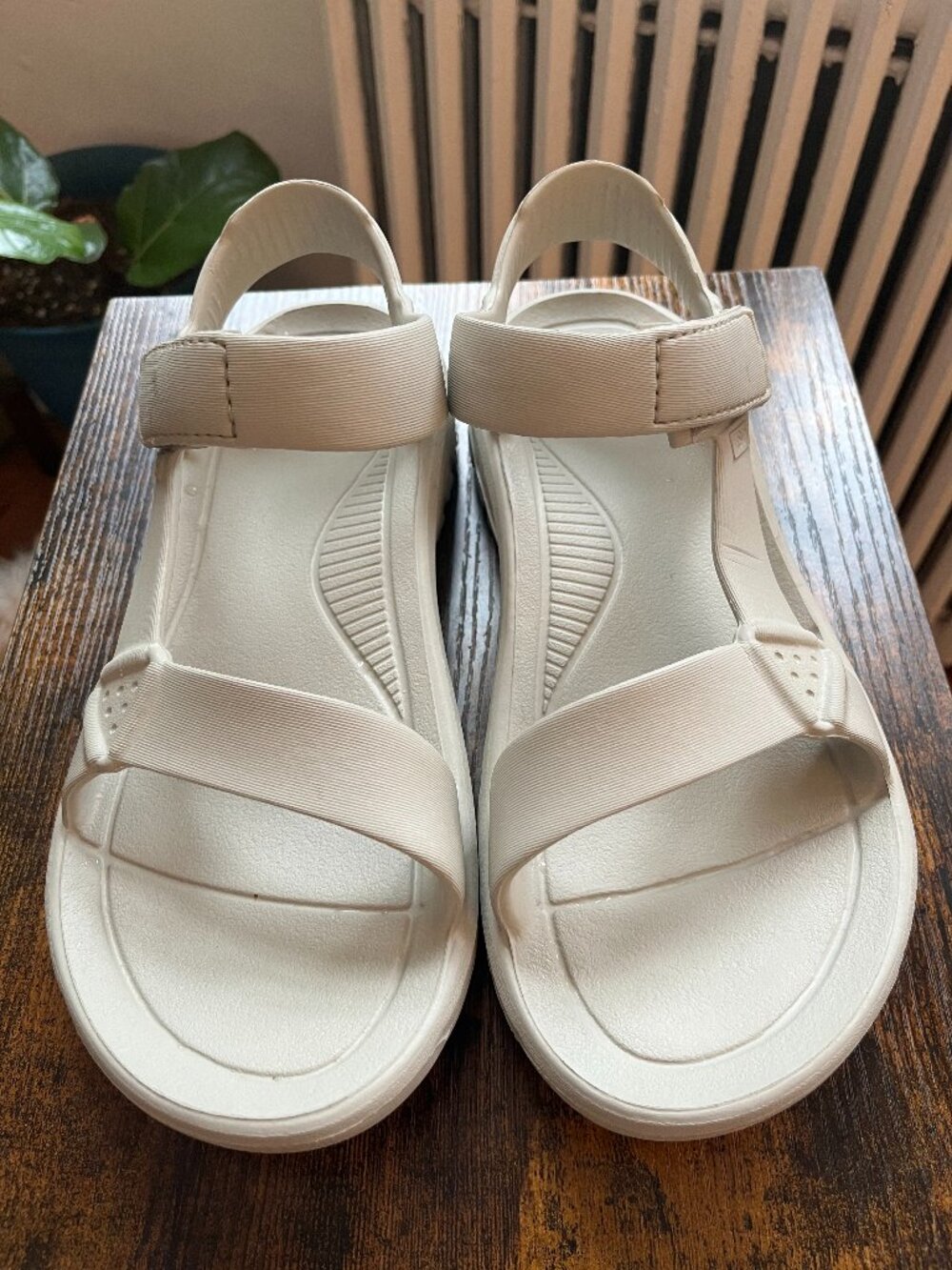 Teva Hurricane Drift Sandals Men's 7 Feather Grey